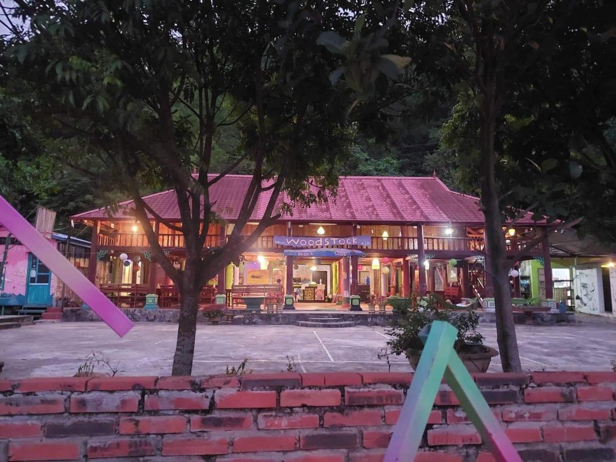 Woodstock Beach Camp Hien Hao Luaran gambar